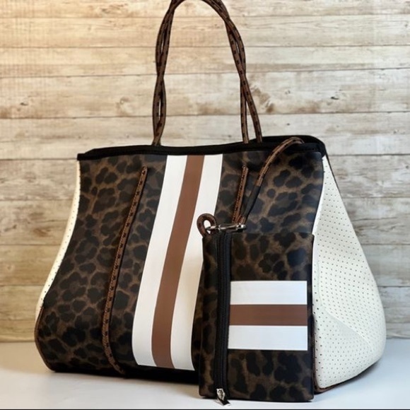Brand NEW Georgia Neoprene Tote Bag & Clutch~ Brown & Cream Leopard 🧡 - Picture 5 of 12